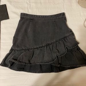 Ruffle skirt